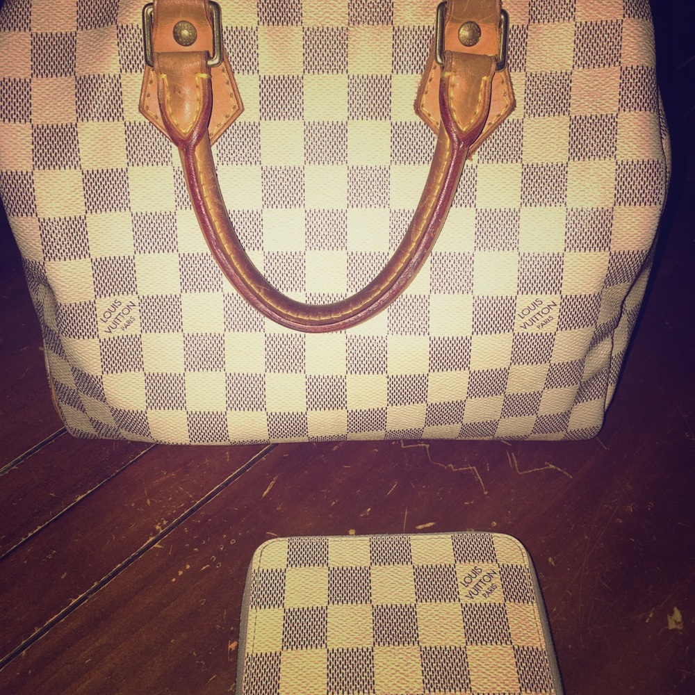 Authentic Louis Vuitton Speedy 30 Damier